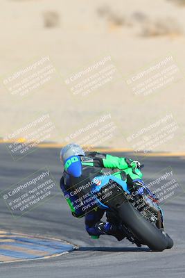 media/Dec-05-2024-Racers Edge (Thu) [[e102e0690b]]/3-B Group/Session 1 Turn 8 Backside/